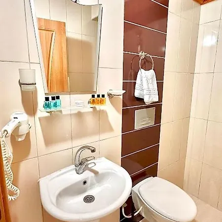 Jabal 4* Uzungol